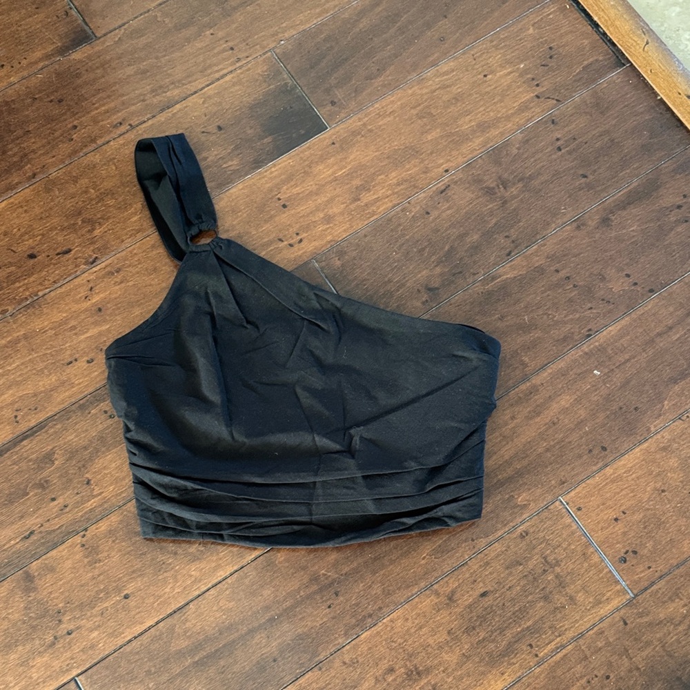 Zara Black One-Shoulder Crop Top